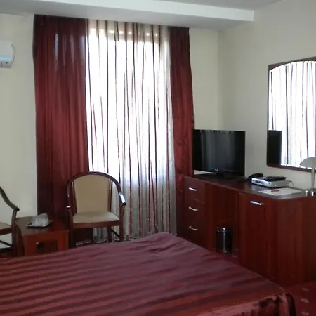 ホテル アリー クルージュ＝ナポカ